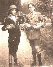 7706 - Veules-les-Roses, 2 jeunes gens