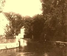V0415 - Veules-les-Roses, l'abreuvoir