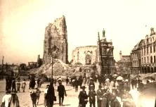V0475 - Arras, juin 1919, le beffroi