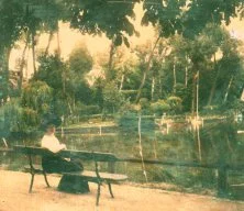 V1210 - Hélène vers 1920 ?
