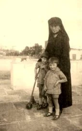 Nany, Philippe et Jean-Pierre 1924