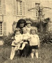1926 4 garçons et Nany