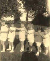 4 garçons + 2 autres? 1926