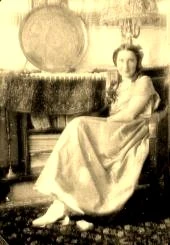 Suzanne 1927