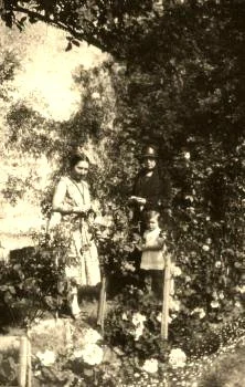 Vierville, 1929, Tante Suzon, Nany et Brigitte