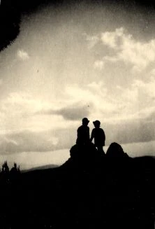 12-31 "Effet de contre-jour dans le massif du Parnès, décembre 31"