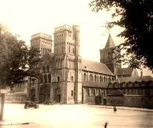 V0756 - Caen, abbaye aux Dames