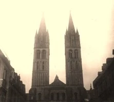 V0757 - Caen, abbaye aux Hommes