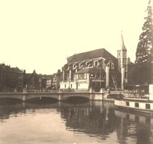 V0782 - Annecy, le port