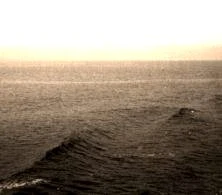 V0835 - Pic de Teyde, vu de la mer, au dessus des nuages