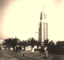 V1022 - Eglise à Casablanca
