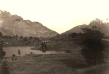 V1167 - El Tronador, peu visible au fond