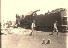 V0128 - Déraillement, machine