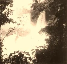 V0176 - Les chutes de l'Iguazù