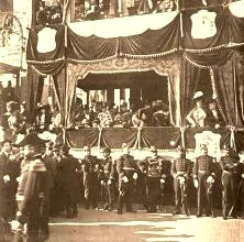 V1177 - La loge d'honneur, aile gauche, 25 mai 1910