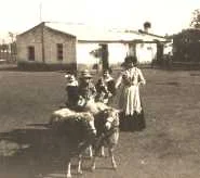 "la Celia", Jean et Suzanne sur un attelage