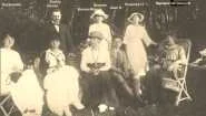A Vierville, les familles réunies en 1917
