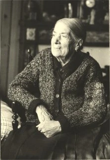Léonie Tourte-Feige vers 1935, la descendante de la famille Tourte, à Besançon où elle vivait chez sa fille Thérèse et où nos avons été la voir en 35 (je me souvient d'une très vieille dame)