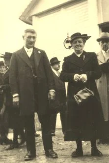 Le père Jean et sa femme