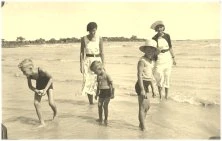 Simone et Tante Maine, les 3 cousins