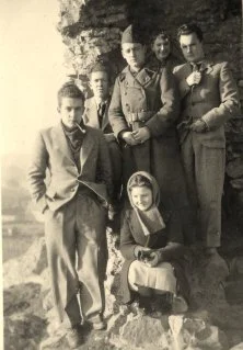 Michel, François, Philippe, Brigitte,Yves, Jean-Pierre, au Mont Castre