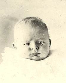 Etienne Maillet, 2 mois, mai 1899