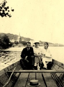 et en bateau