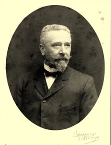 (détails)