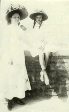 Germaine Lombois et Suzanne Rouy