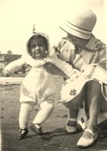 Fanny et Suzanne, Val André 1929