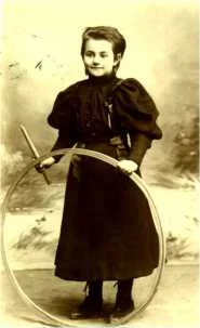 Lucie ROUGIER, née en 1889