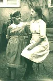 Vonnette et Suzanne, 1913