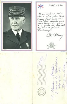 Carte du Maréchal, Noël 1940, adressée à Claude Rougier, qui avait dû envoyer un dessin fait en classe au Maréchal