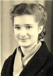 Claude19 45