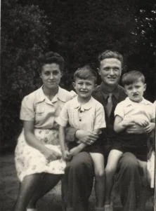 Odile Gauvin et ses frères, des amis des Rougier