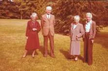 Tandrée, Papa, Grannie, Mamie