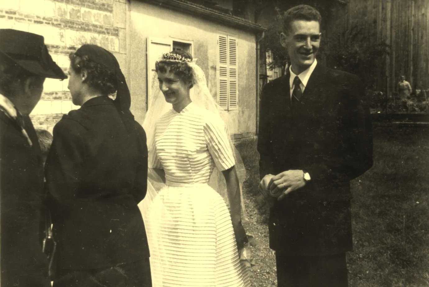 Claude et Yves, le jour de leur mariage à Dampierre en 1954