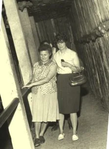 Claude et Madette, visite à la citadelle de Dinant, Pâques 1964